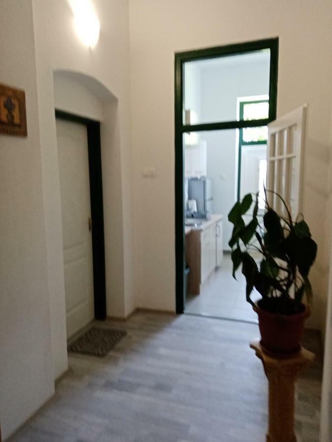 Vendektanya Vendeghaz Hotel Tapolca Luaran gambar