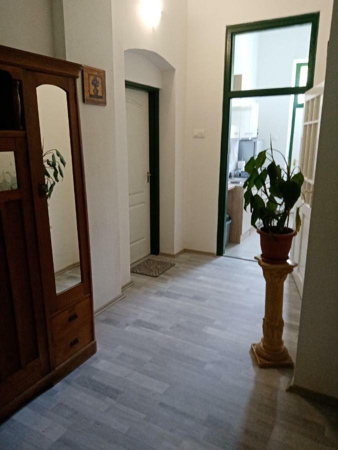 Vendektanya Vendeghaz Hotel Tapolca Luaran gambar
